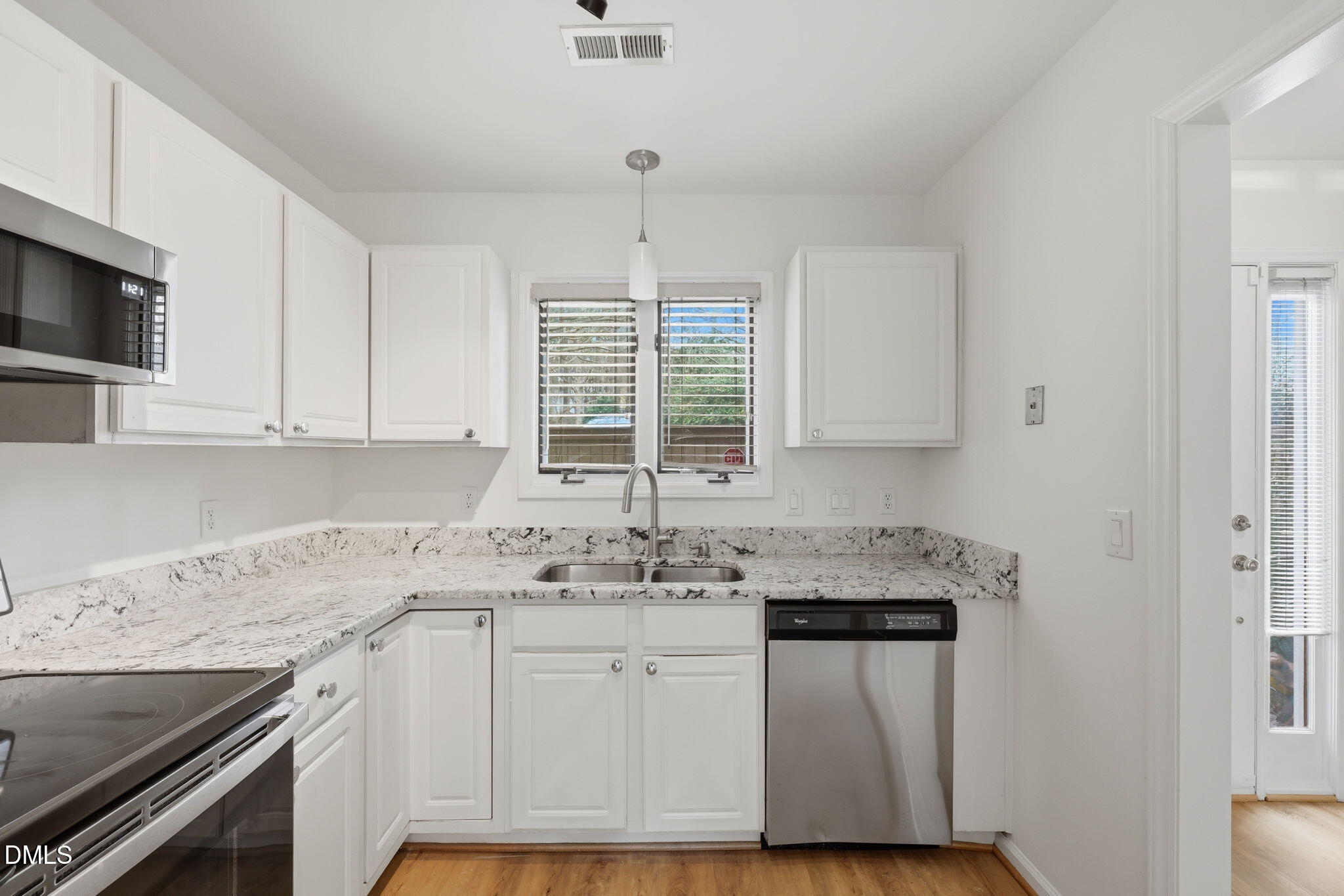 4205 Sunshadow Lane Raleigh, NC 27613 - Photo 12 of 31 11-web-or-mls-9l1a8282 ben martin