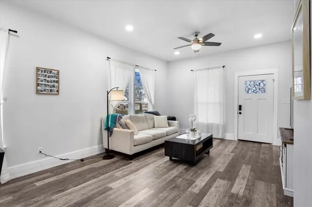 $274,999 | 2200 North Beaton Street, Corsicana, TX 75110