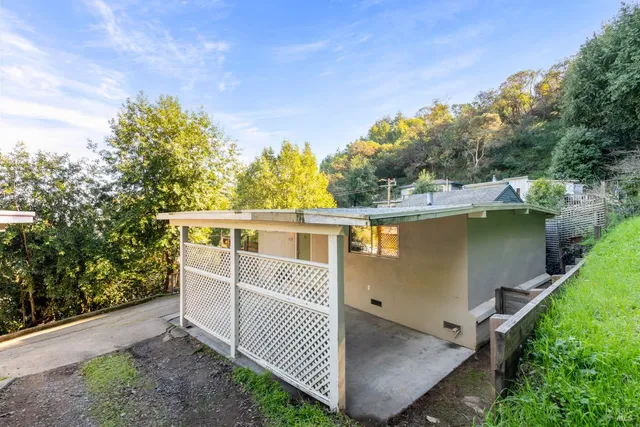 $680,000 | 556 Scenic Avenue, San Anselmo, CA 94960