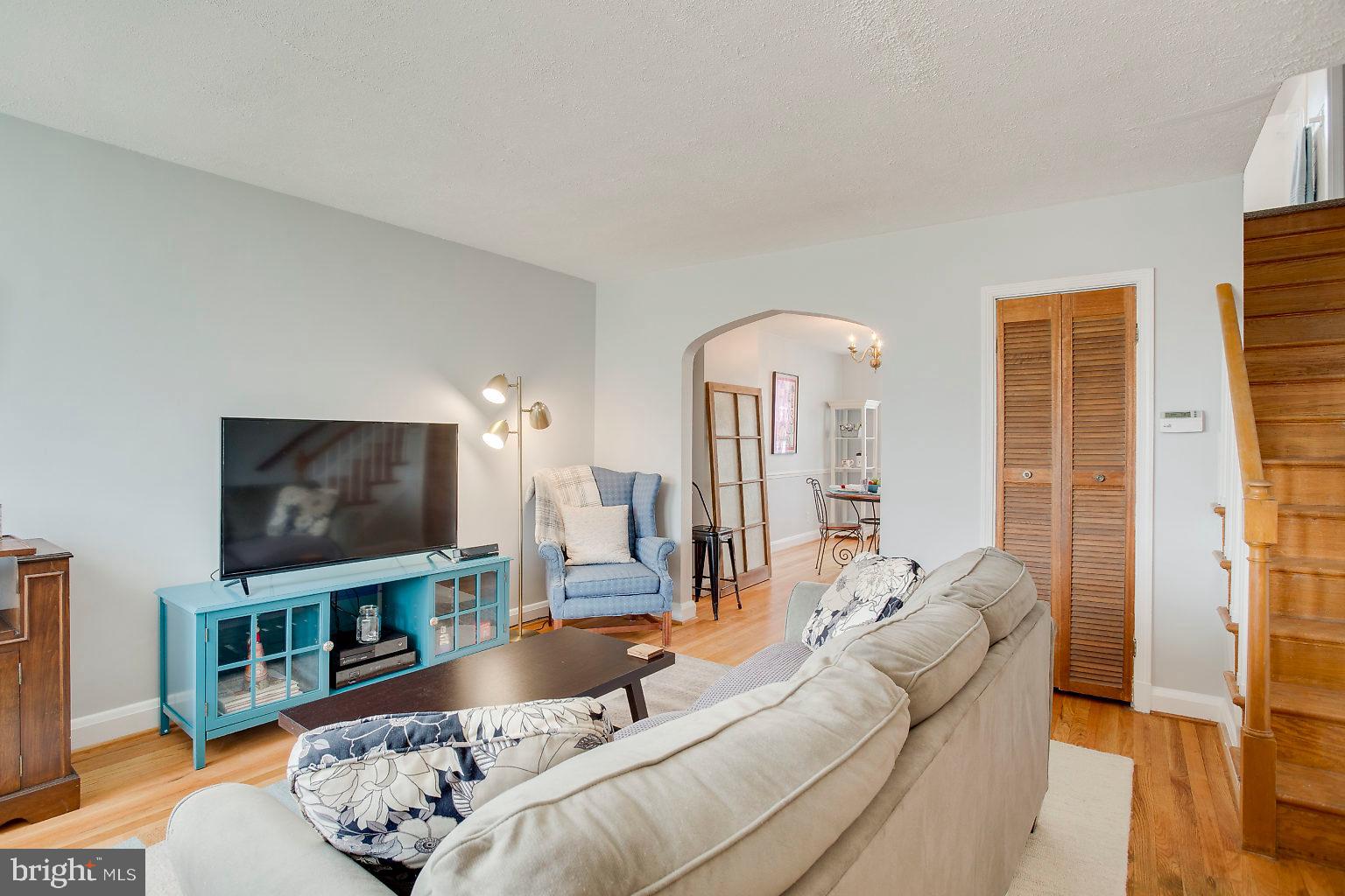 1131 Elm Road Baltimore, MD 21227 - Photo 12 of 32