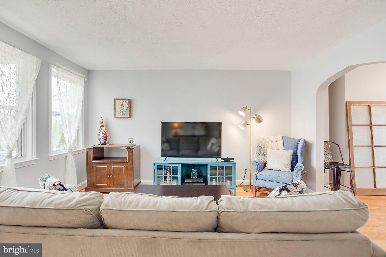 1131 Elm Road Baltimore, MD 21227 - Photo 15 of 32