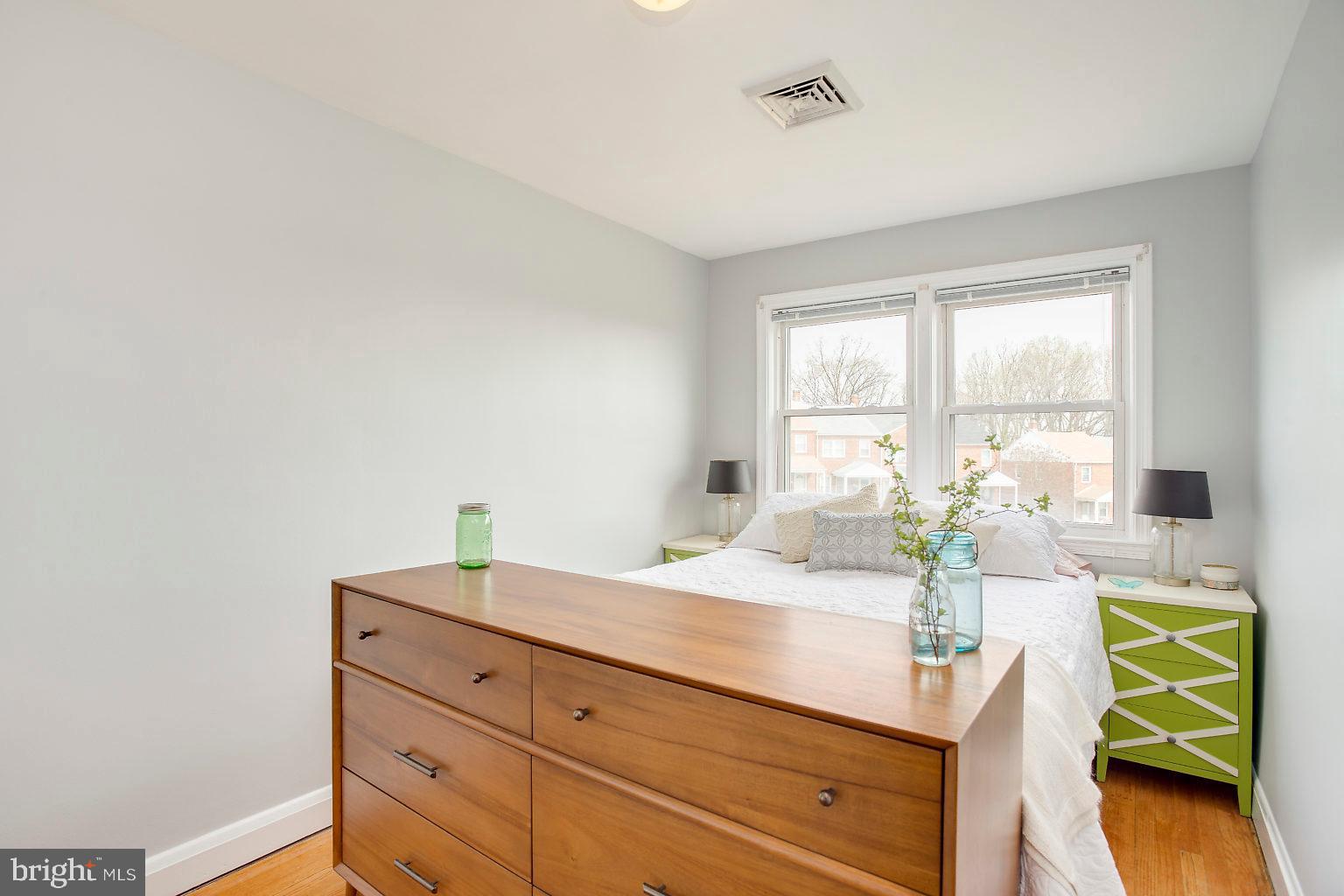 1131 Elm Road Baltimore, MD 21227 - Photo 23 of 32
