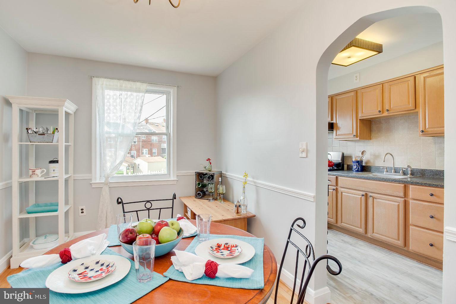 1131 Elm Road Baltimore, MD 21227 - Photo 8 of 32 Such a nice bright home