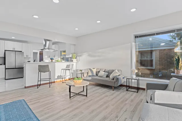 $374,900 | 3328 South Honey Creek Drive, Milwaukee, WI 53219