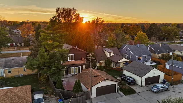 $374,900 | 3328 South Honey Creek Drive, Milwaukee, WI 53219