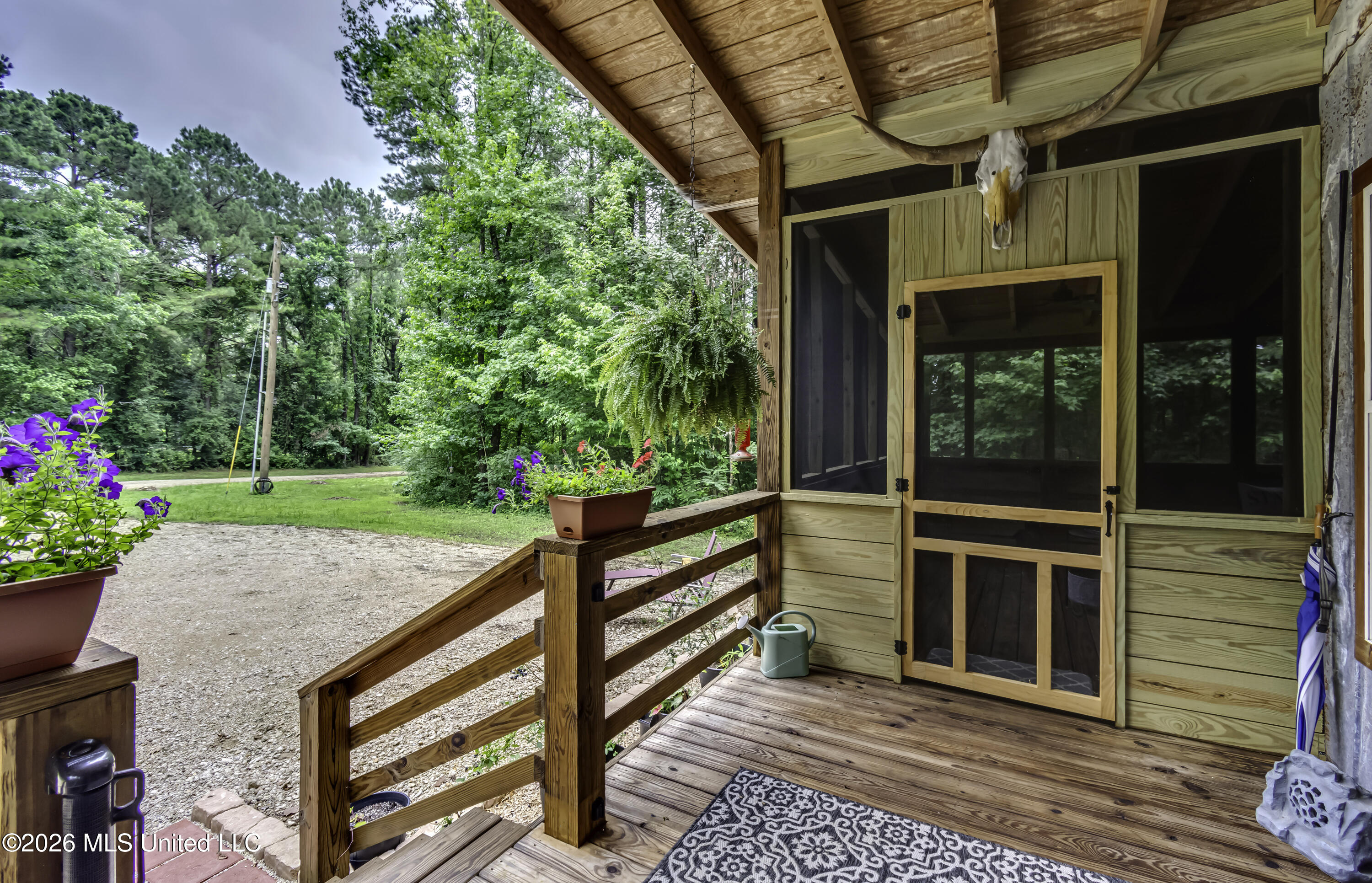 1058 East Broadwater Road Byram, MS 39212 - Photo 13 of 53 1058 E Broadwater--17