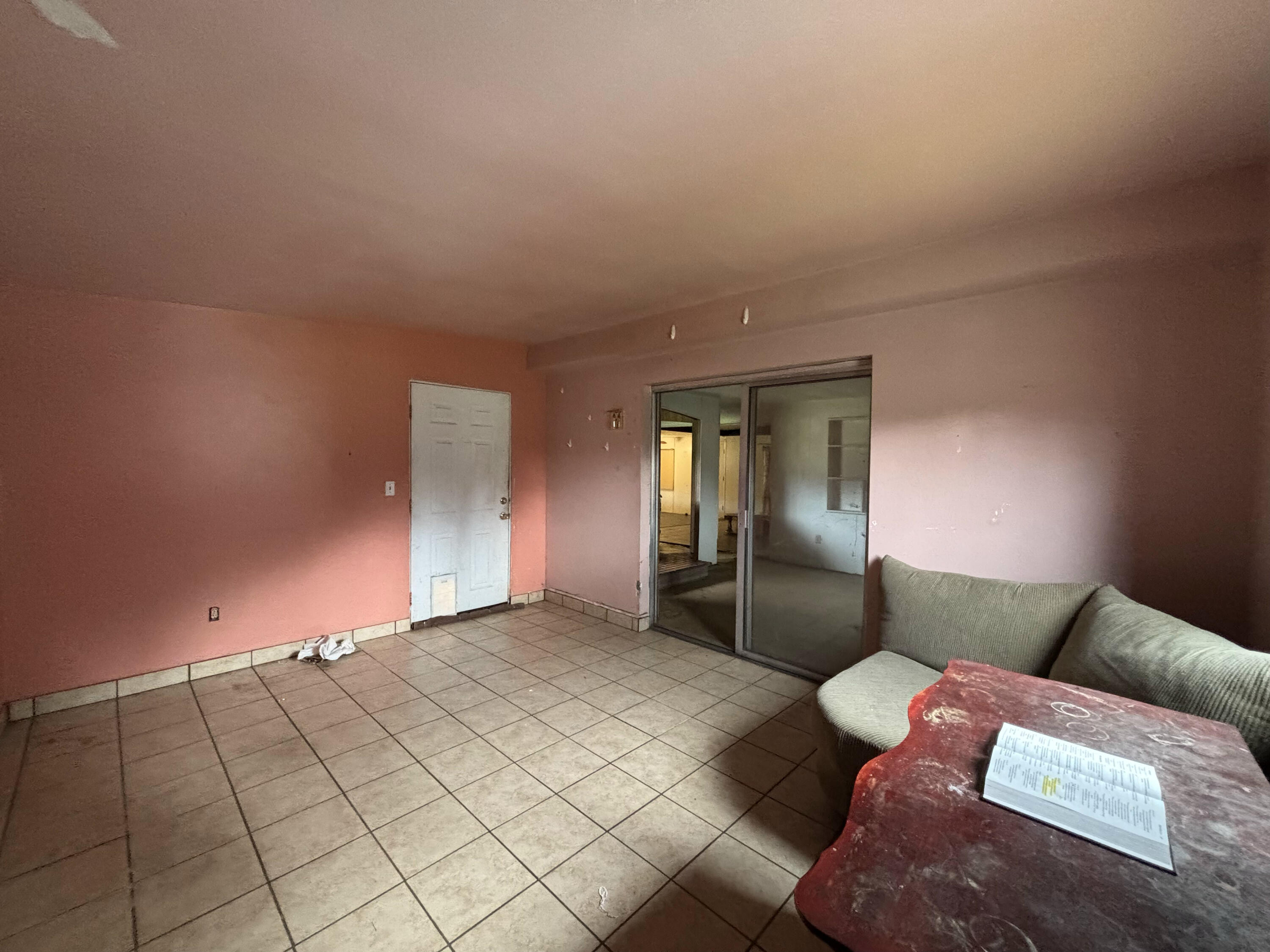 16625 Ford Road Rogue River, OR 97537 - Photo 14 of 31 Patio Room
