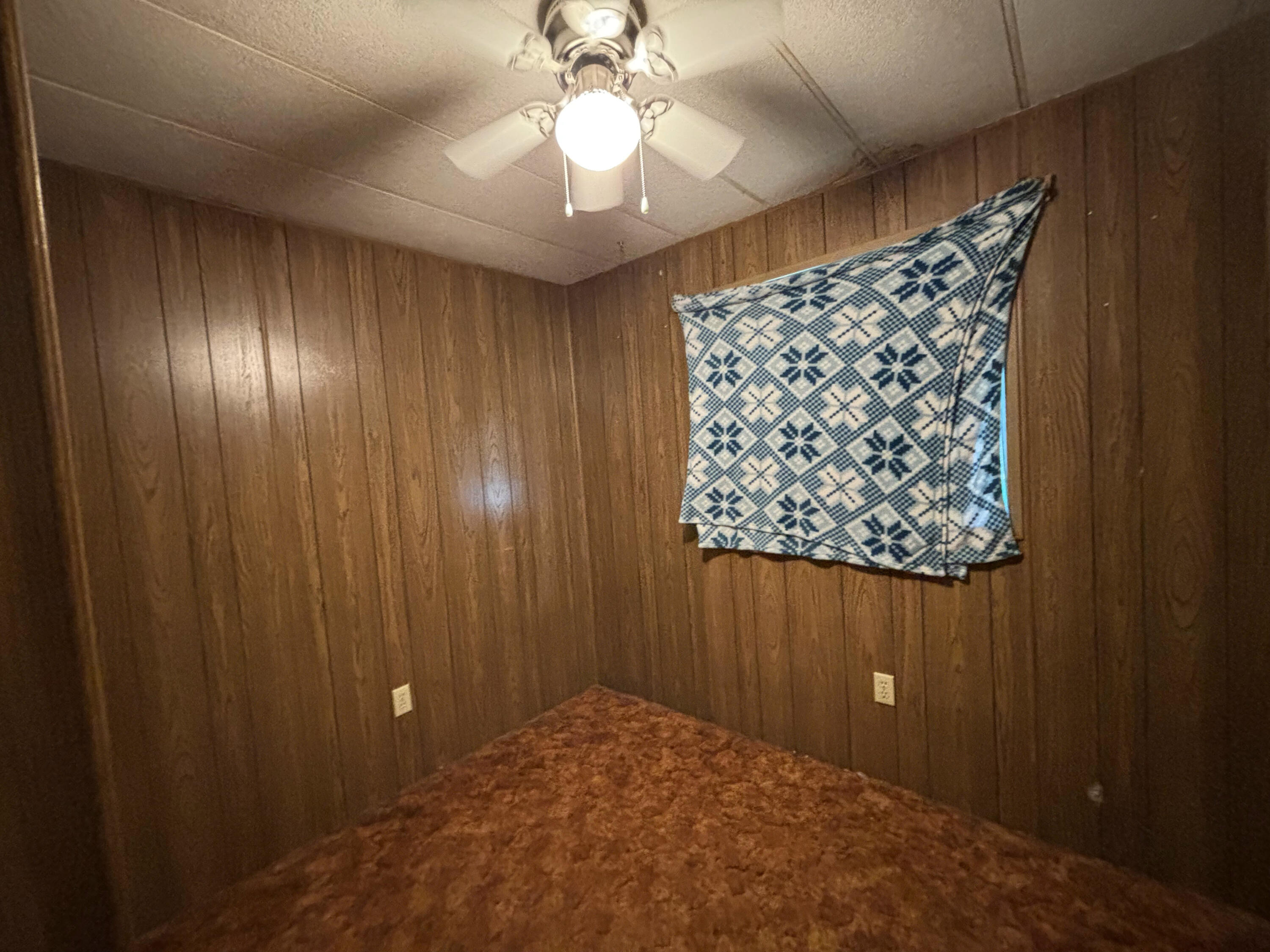 16625 Ford Road Rogue River, OR 97537 - Photo 17 of 31 Bedroom #2