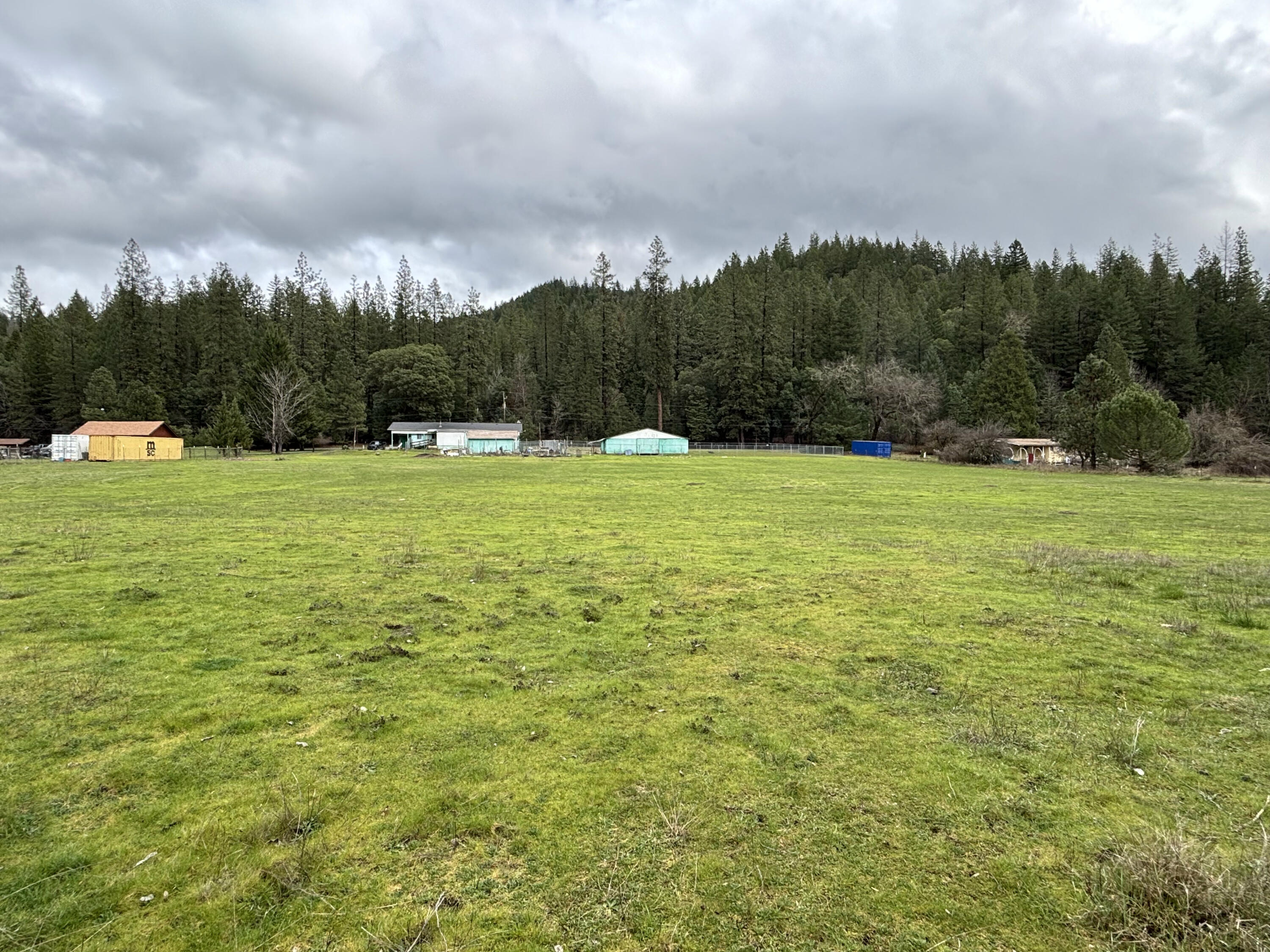 16625 Ford Road Rogue River, OR 97537 - Photo 31 of 31 Pasture