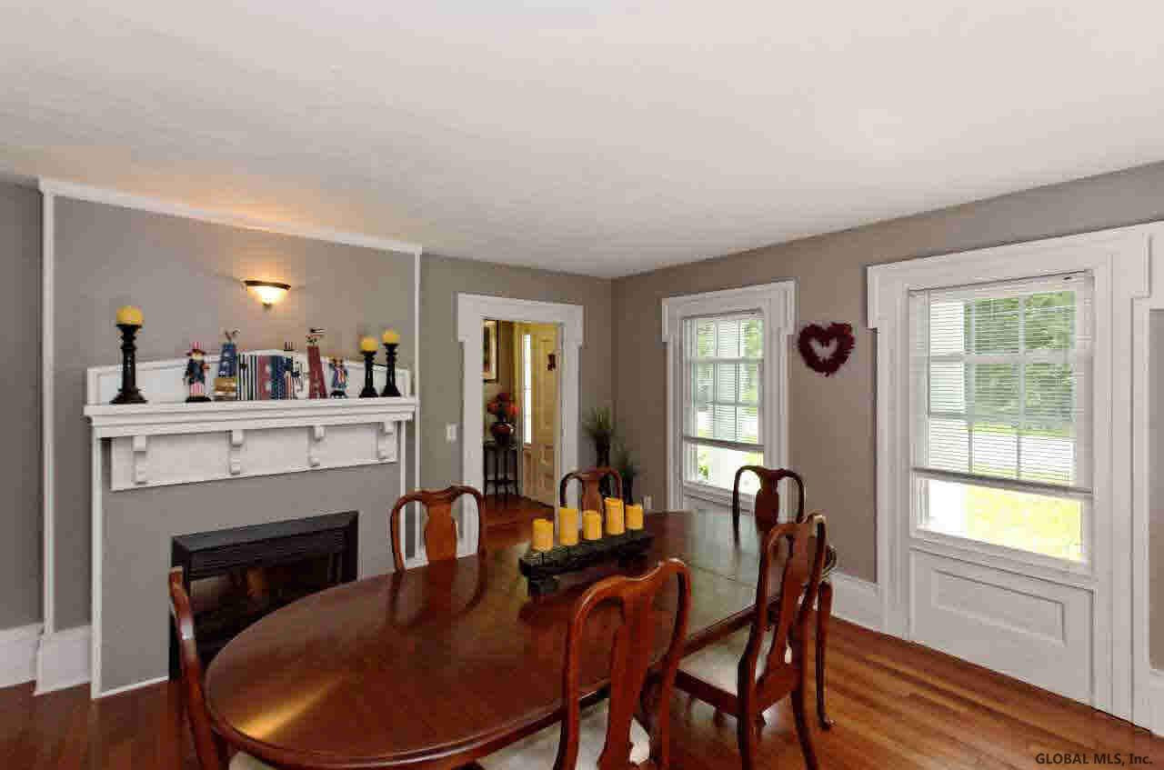 32 Vischer Ferry Road Rexford, NY 12148 - Photo 3 of 12 Photo 3