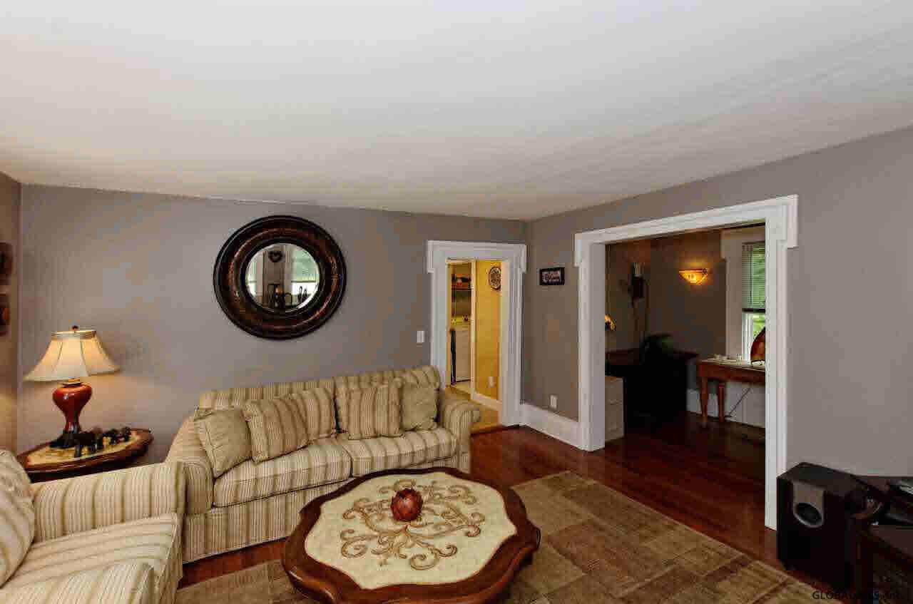 32 Vischer Ferry Road Rexford, NY 12148 - Photo 4 of 12 Photo 4