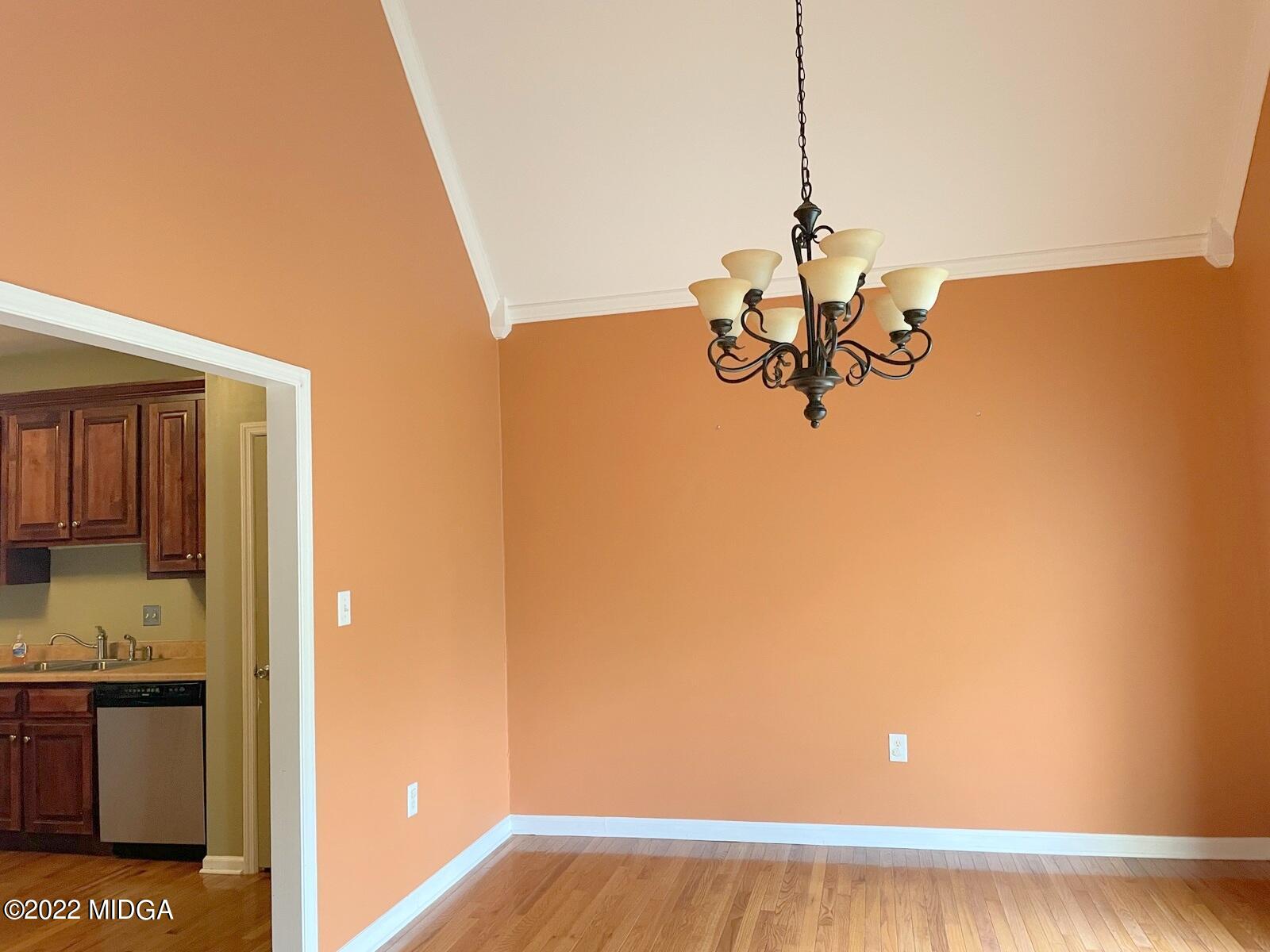 166 Rivoli Landing Macon, GA 31210 - Photo 3 of 18 IMG_1341-001