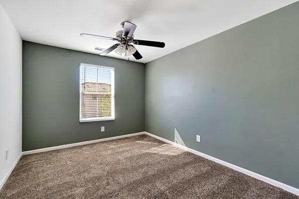 $399,999 | 3531 Alcove Way, Clovis, CA 93619