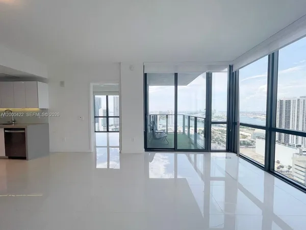 $4,200 | 1600 Northeast 1st Avenue, Unit 3106, Miami, FL 33132