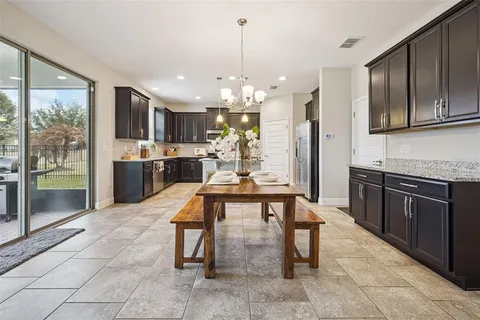 $699,500 | 16167 Hampton Crossing Drive, Winter Garden, FL 34787