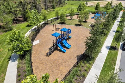 $699,500 | 16167 Hampton Crossing Drive, Winter Garden, FL 34787