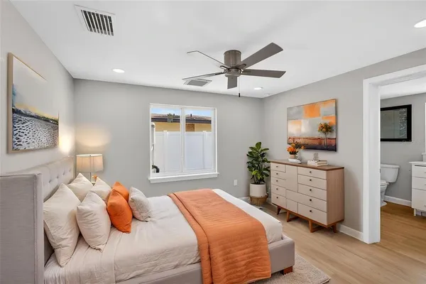 $1,100,000 | 1424 Lemon Bay Drive, Englewood, FL 34223