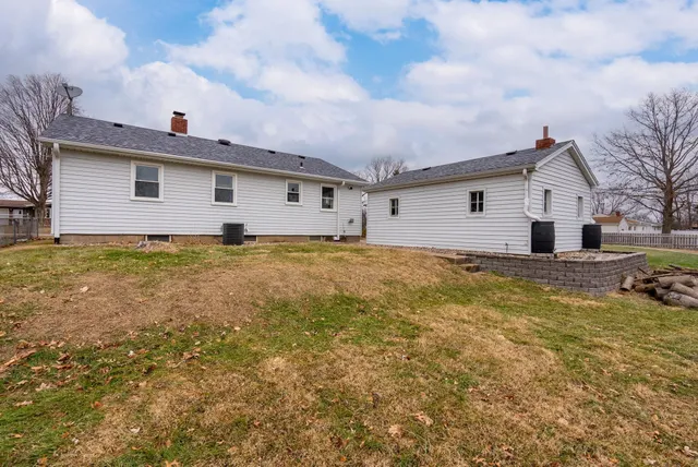 $225,000 | 1208 Jones Street, Leclaire, IA 52753