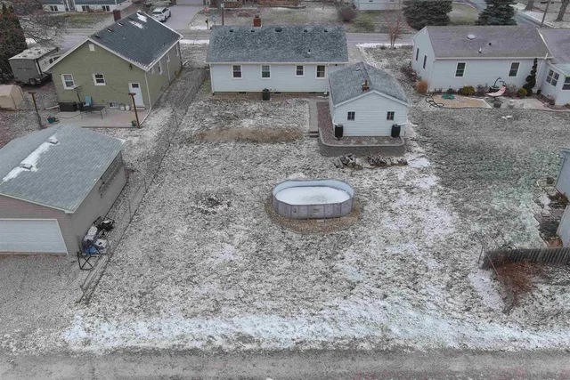 $225,000 | 1208 Jones Street, Leclaire, IA 52753