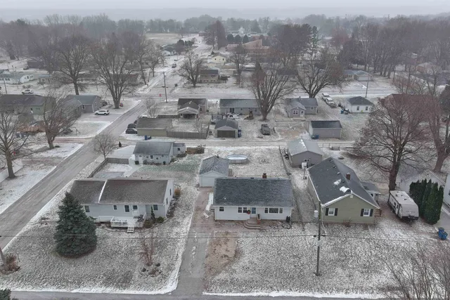 $225,000 | 1208 Jones Street, Leclaire, IA 52753