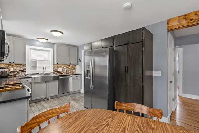 $225,000 | 1208 Jones Street, Leclaire, IA 52753