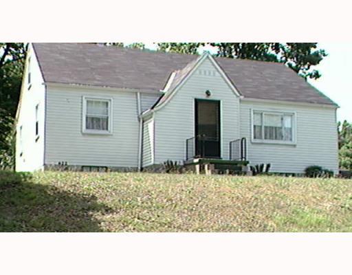 422 Trestle Road Plum, PA 15239 - Photo 1 of 9 Exterior Front.