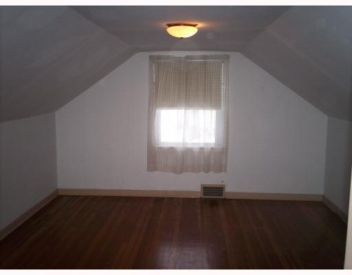 422 Trestle Road Plum, PA 15239 - Photo 7 of 9 2nd Floor Plan.