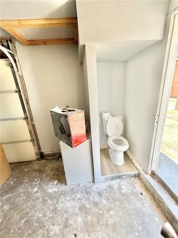 $699,999 | 732 James Place, Pomona, CA 91767