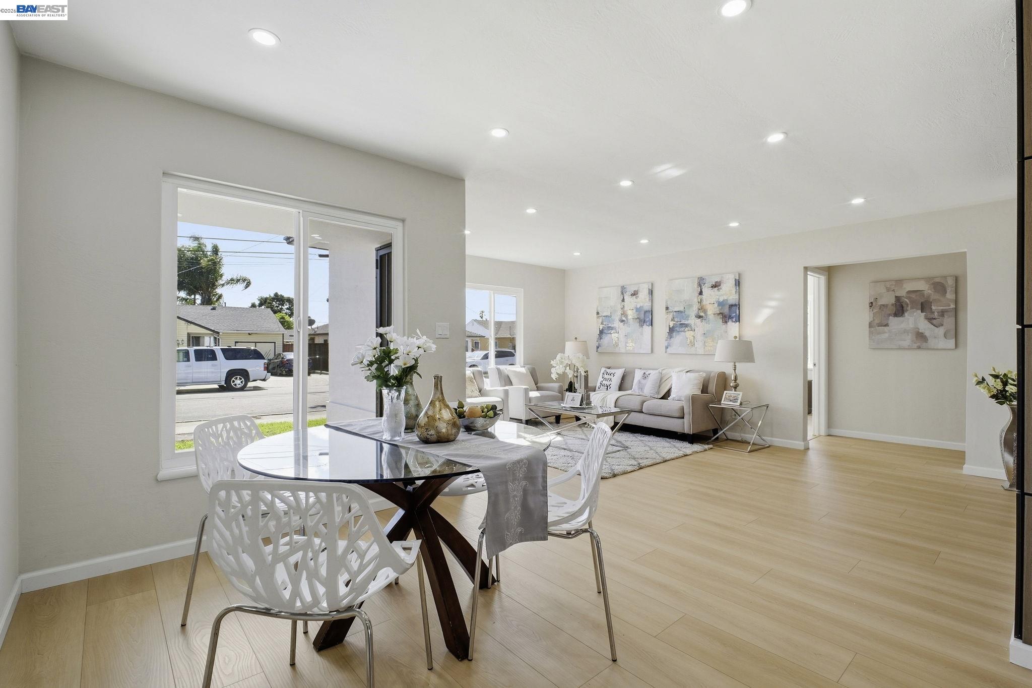 937 Neil Way Hayward, CA 94545 - Photo 18 of 37 a view of a dining room with furniture
