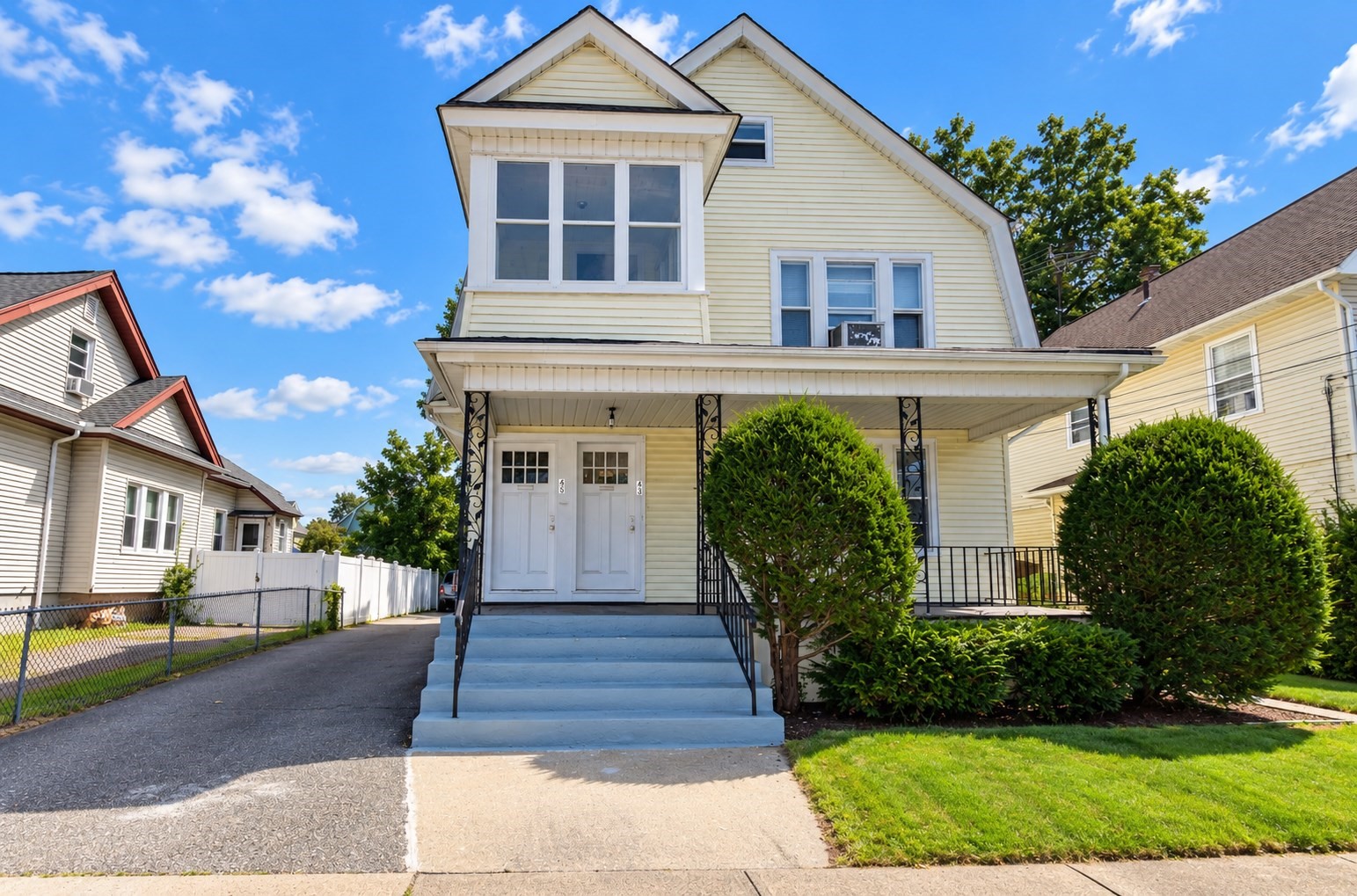 43-45 Gold Street Springfield, MA 01107 - Photo 4 of 24 Gallery Image 4