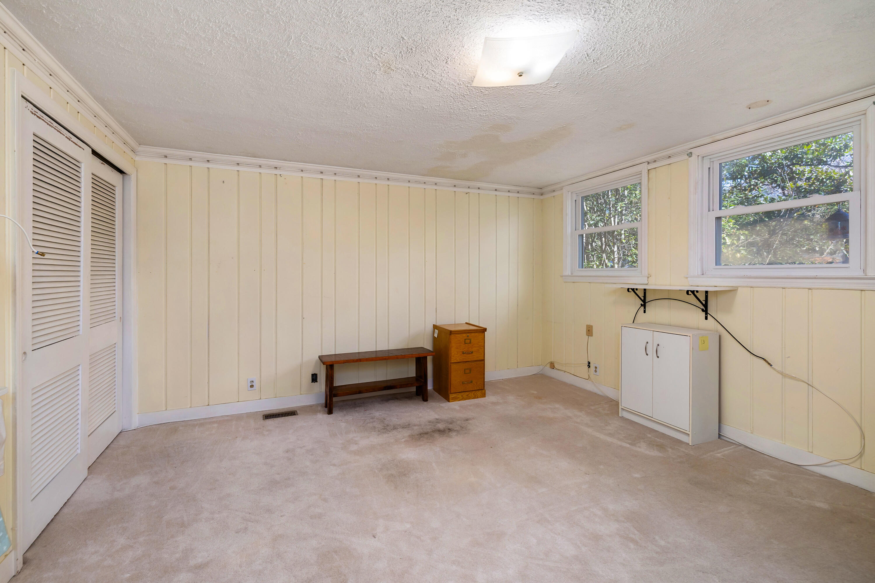 543 West Calhoun Street Sumter, SC 29150 - Photo 17 of 41 3rd Bedroom