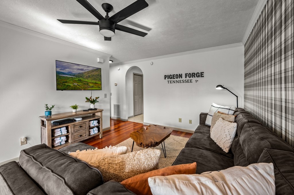 1513 Denton Road Sevierville, TN 37862 - Photo 2 of 74 Gallery Image 2