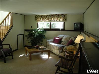 1144 Ralston Road Bethlehem, PA 18018 - Photo 11 of 16 Gallery Image 11