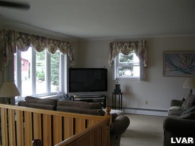1144 Ralston Road Bethlehem, PA 18018 - Photo 3 of 16 Gallery Image 3