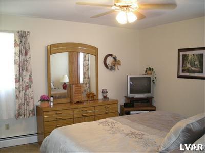 1144 Ralston Road Bethlehem, PA 18018 - Photo 9 of 16 Gallery Image 9