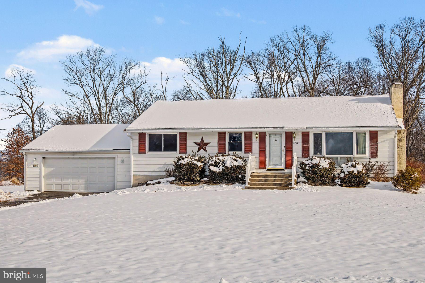 3702 Kings Road Pennsburg, PA 18073 - Photo 1 of 36