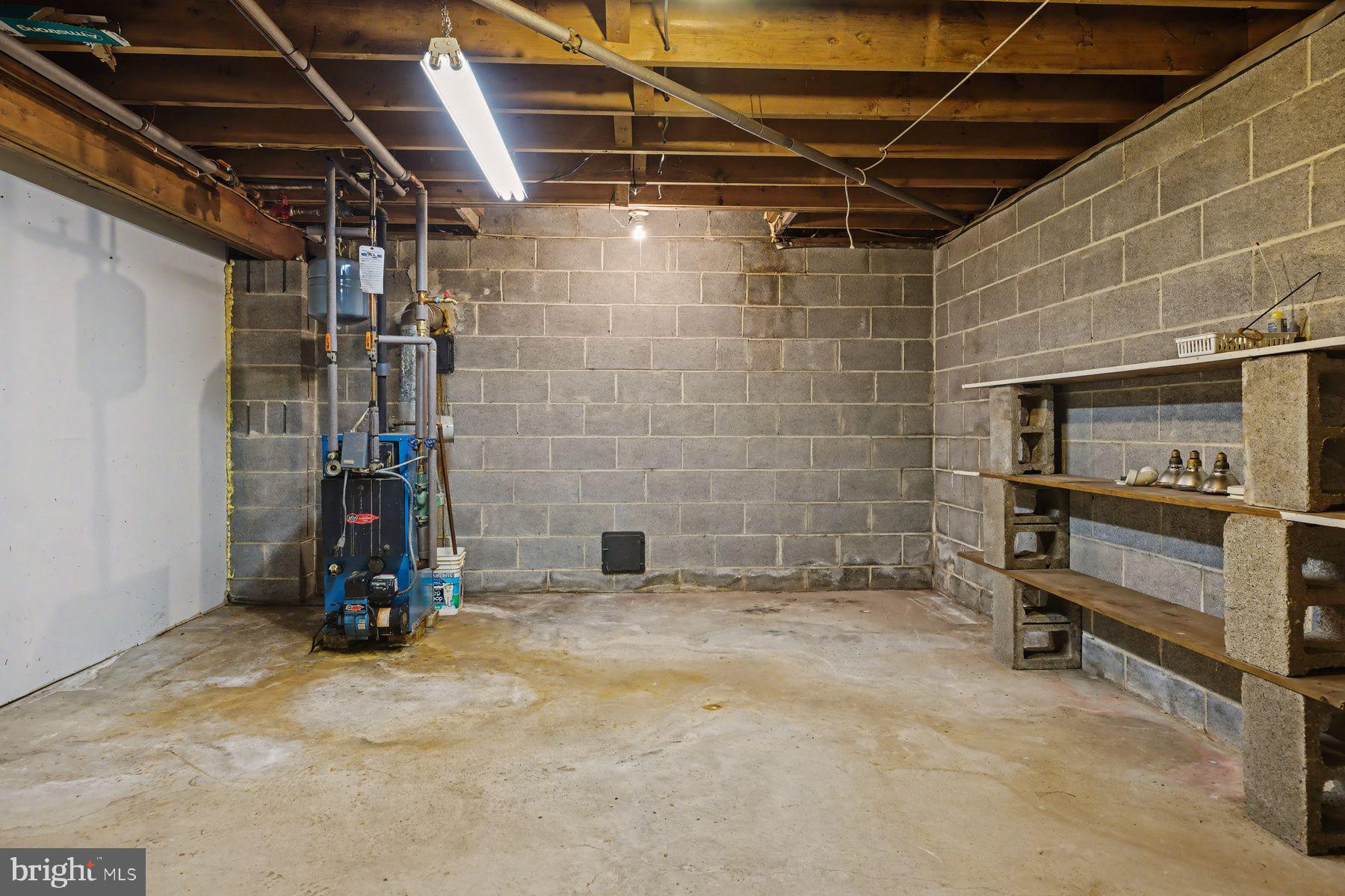 3702 Kings Road Pennsburg, PA 18073 - Photo 30 of 36 Furnace room