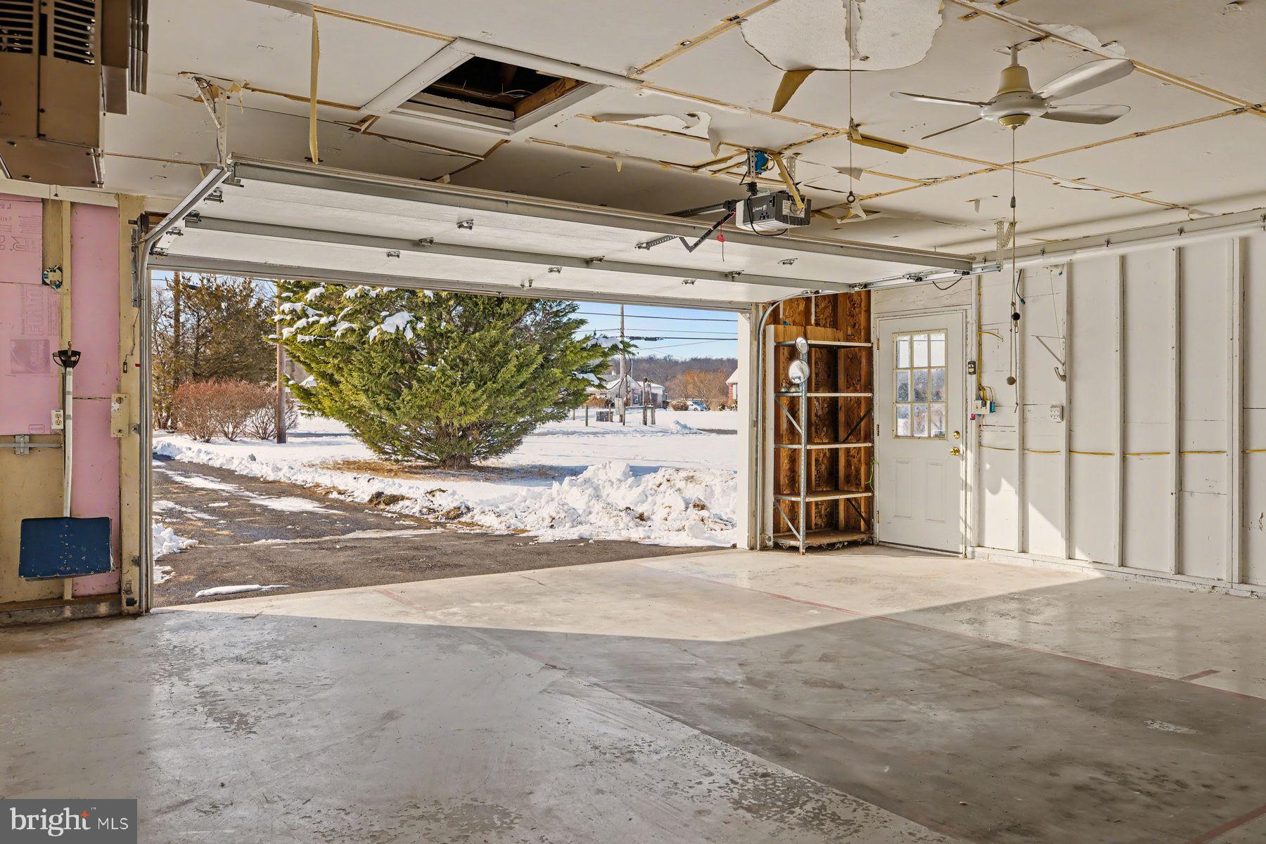 3702 Kings Road Pennsburg, PA 18073 - Photo 34 of 36 2-car garage added in 2006