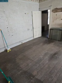 a view of a storage & utility room