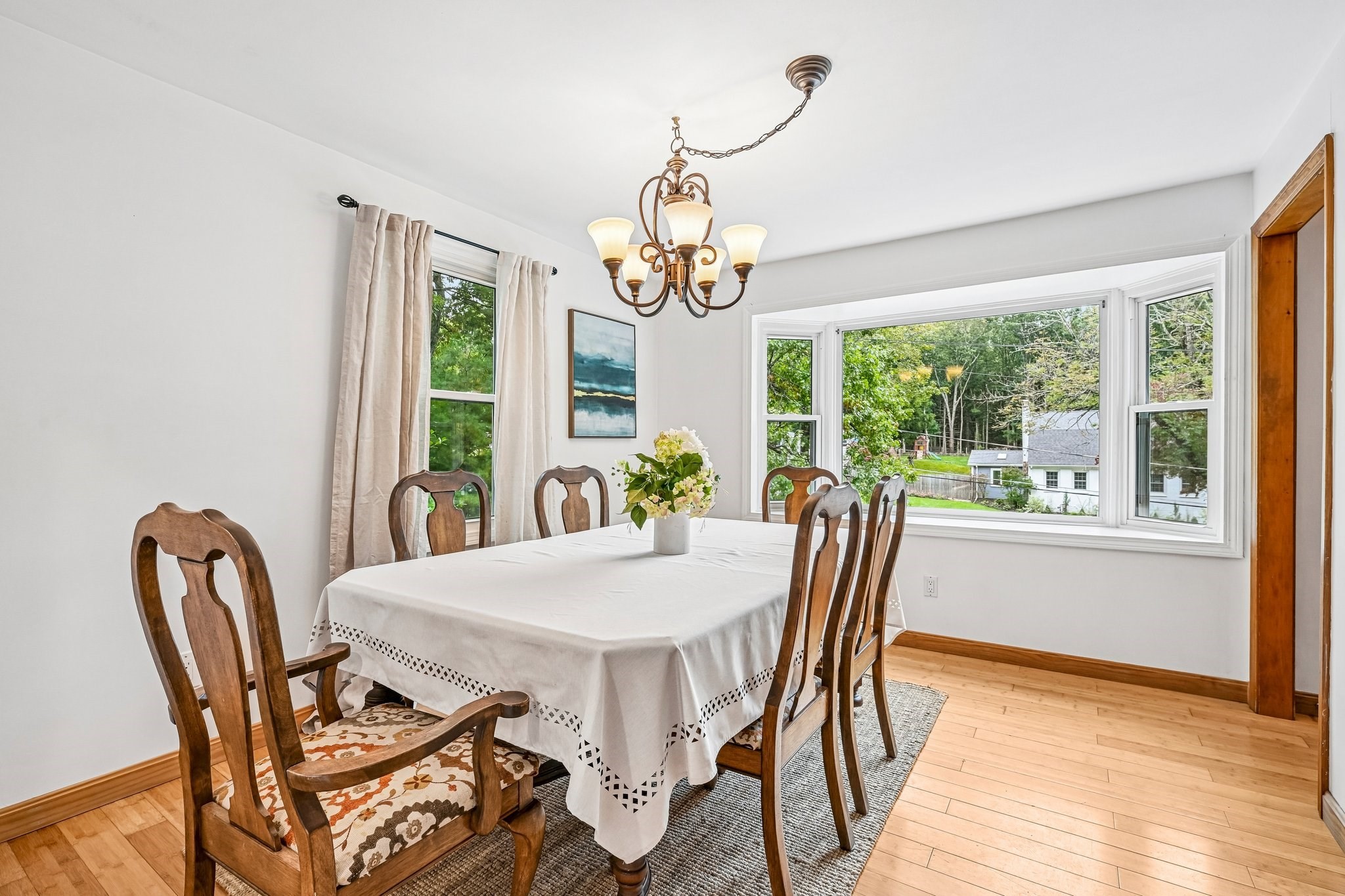 18 Eleanor Road Walpole, MA 02081 - Photo 11 of 38 Gallery Image 11