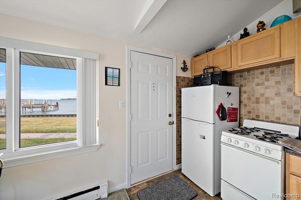 9287 North River Road, Unit 1 #2 & #3 Algonac, MI 48001 - Photo 26 of 45