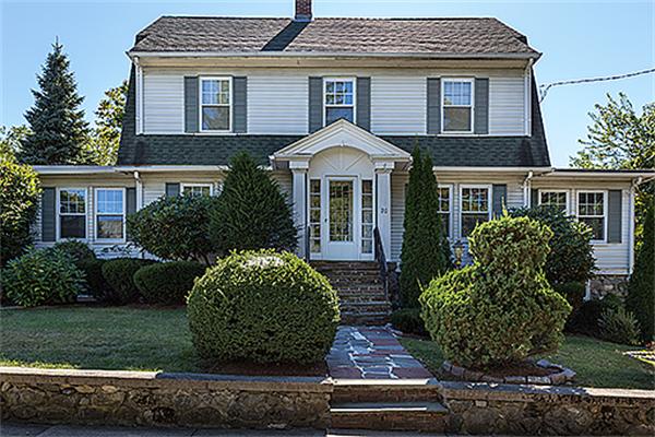 20 Langley Road Arlington, MA 02474 - Photo 1 of 23