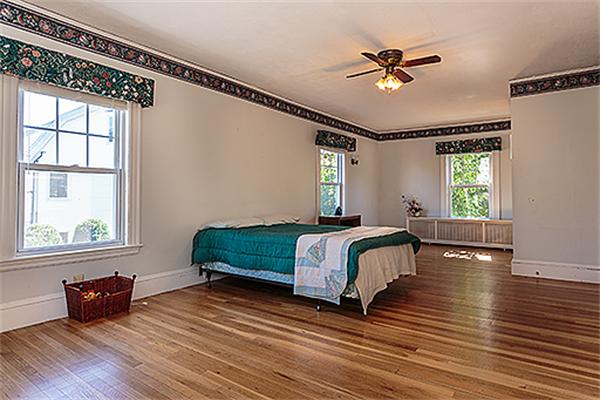20 Langley Road Arlington, MA 02474 - Photo 14 of 23