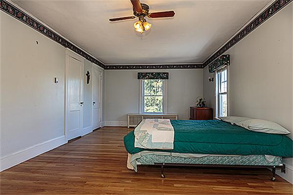 20 Langley Road Arlington, MA 02474 - Photo 15 of 23