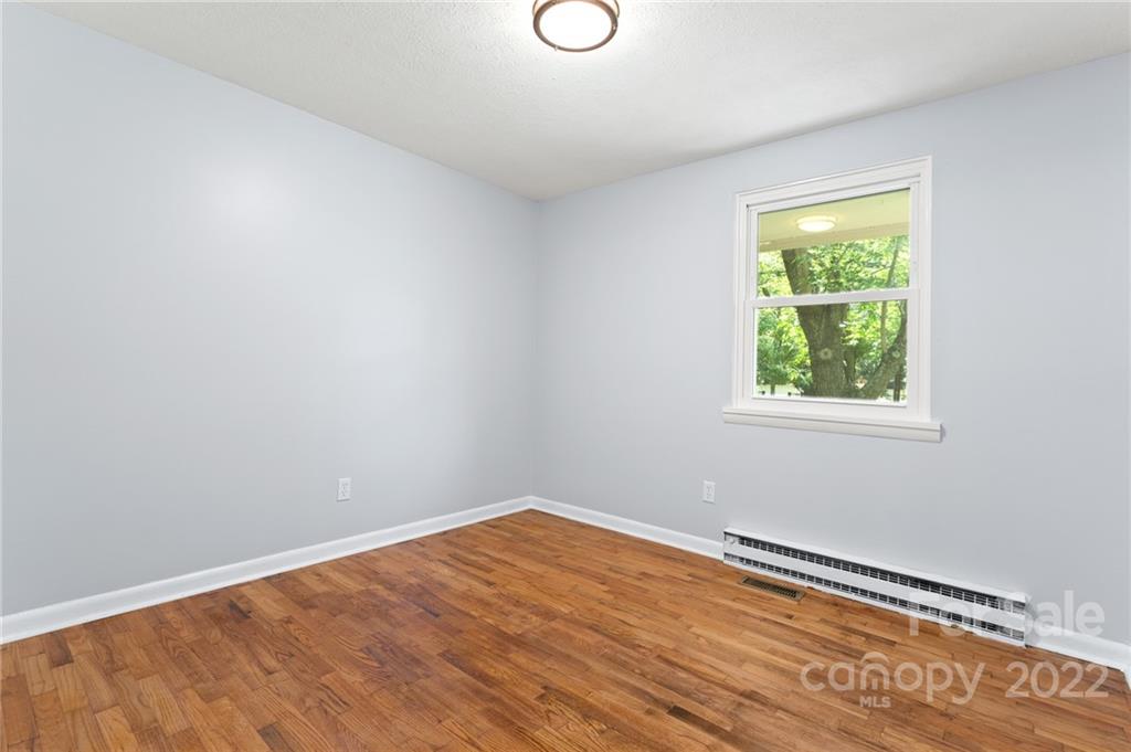 18 Cisco Road Asheville, NC 28805 - Photo 12 of 23 Gallery Image 12