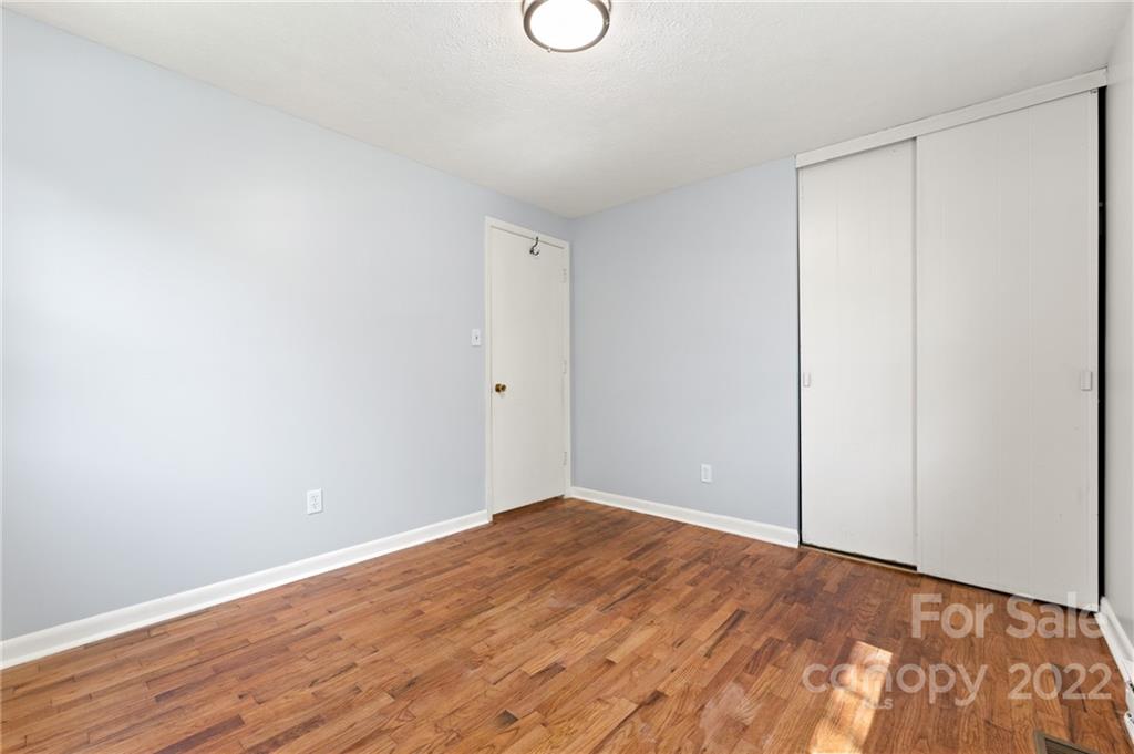 18 Cisco Road Asheville, NC 28805 - Photo 15 of 23 Gallery Image 15