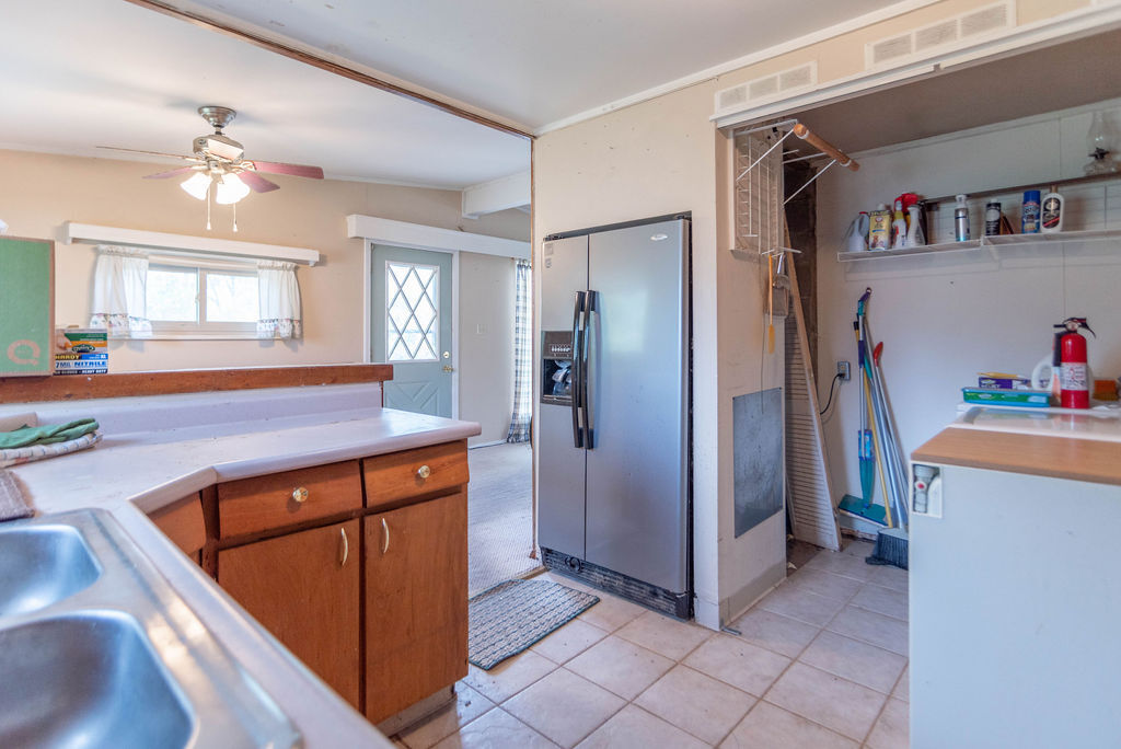 1530 Section Street Plainfield, IN 46168 - Photo 9 of 20