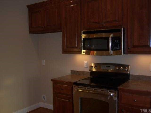46 Jackson Ridge Court Willow Spring, NC 27592 - Photo 6 of 9 Kitchen