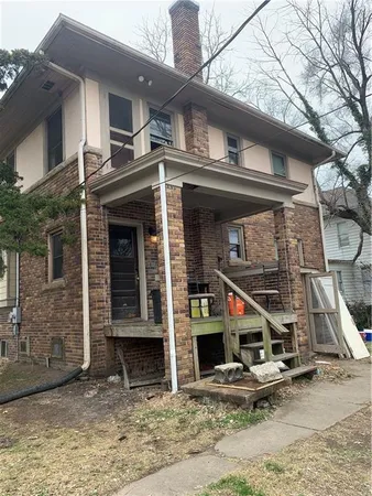 $260,000 | 207 Broad Street, Warrensburg, MO 64093