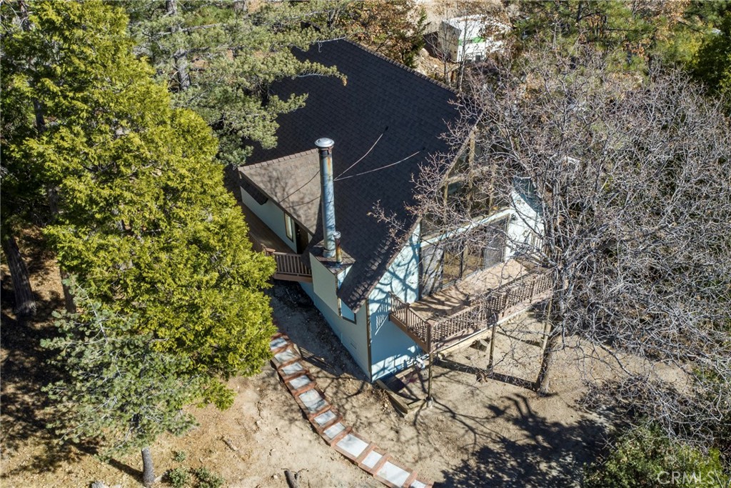 743 Rhine Road Lake Arrowhead, CA 92352 - Photo 21 of 30 a view of building